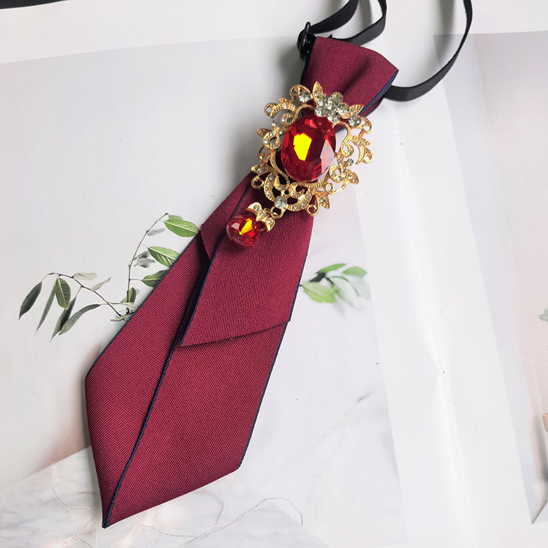 Vintage Fashion Outfits Men - Burgundy rhinestone-embellished tie accessory, vintage court